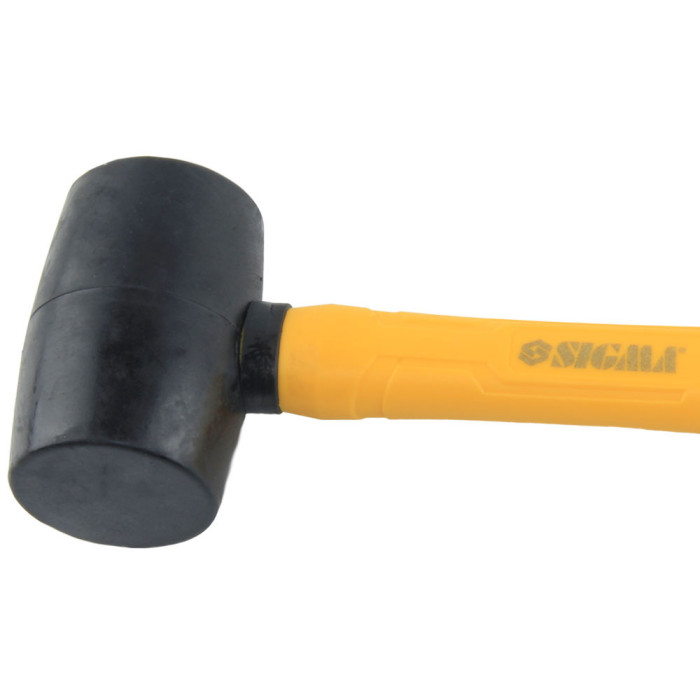 Киянка гумова чорна 225г фібергласова рукоятка SIGMA (4317341)