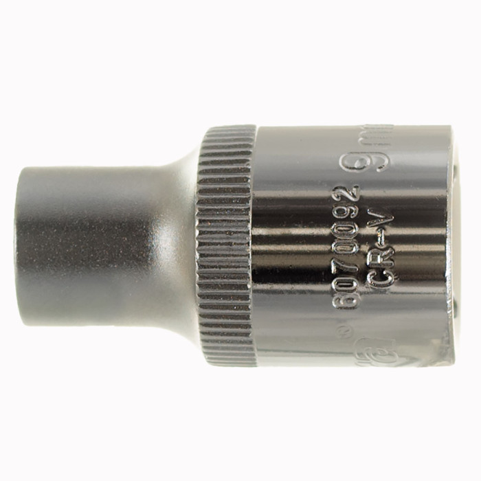 Насадка шестигранная короткая 1/2" 9мм CrV ULTRA (6070092)