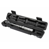 Ключ динамометричний YATO : квадрат 1/4", F= 2.5- 20 Нм, L= 240-250 мм в футлярі [16]